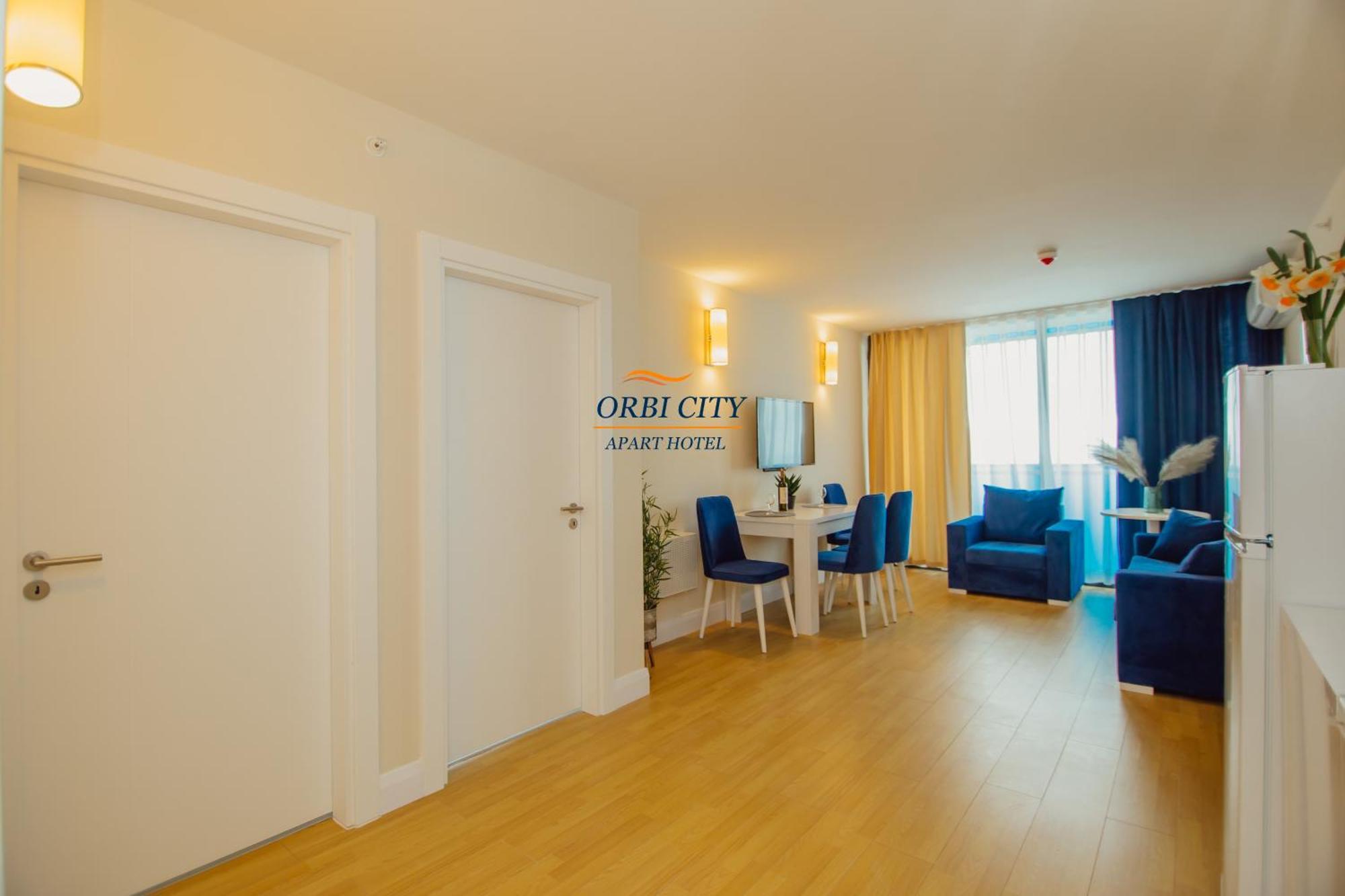 Apart-Hotel Orbi City Batumi Exterior foto