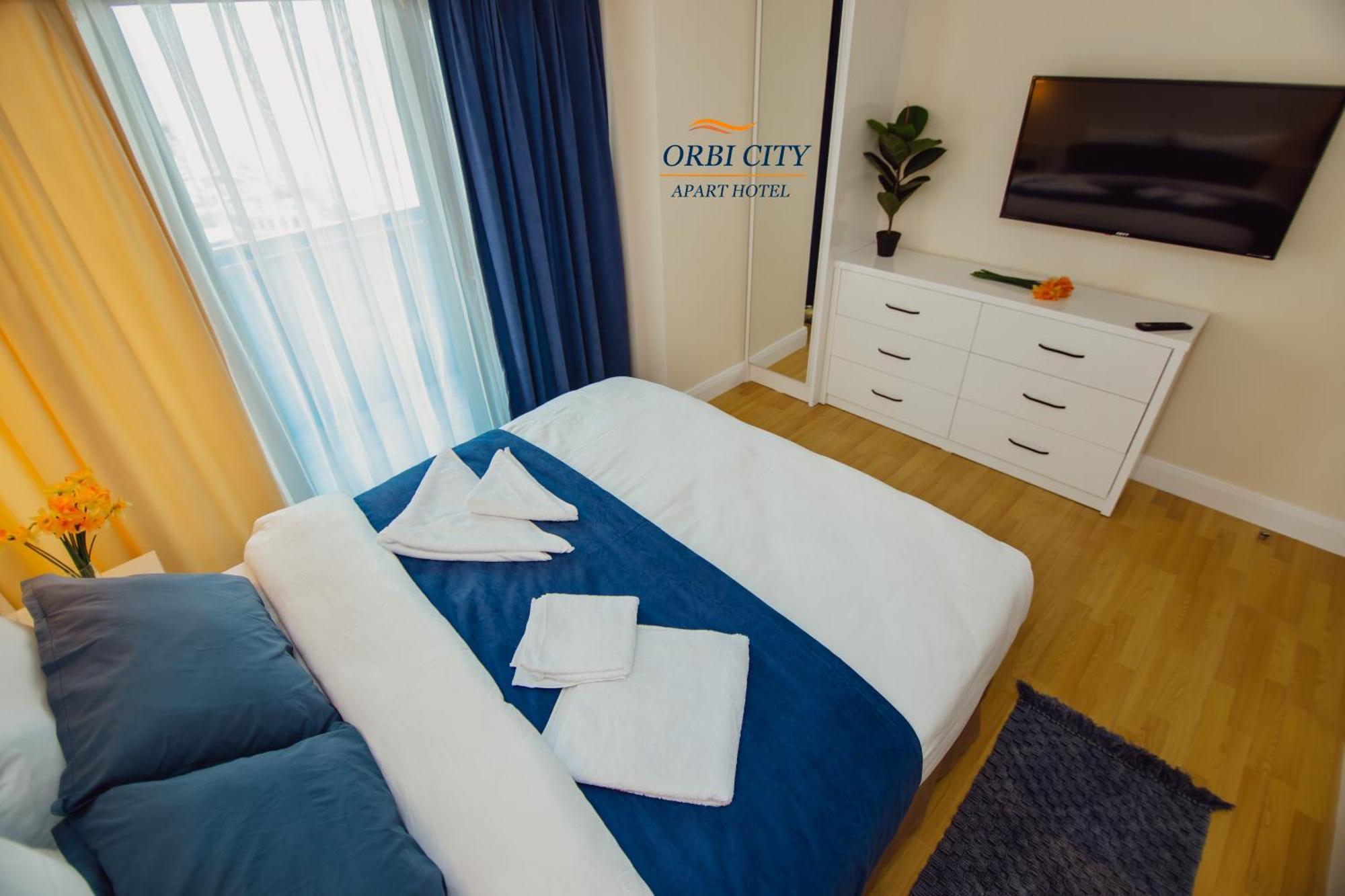 Apart-Hotel Orbi City Batumi Exterior foto
